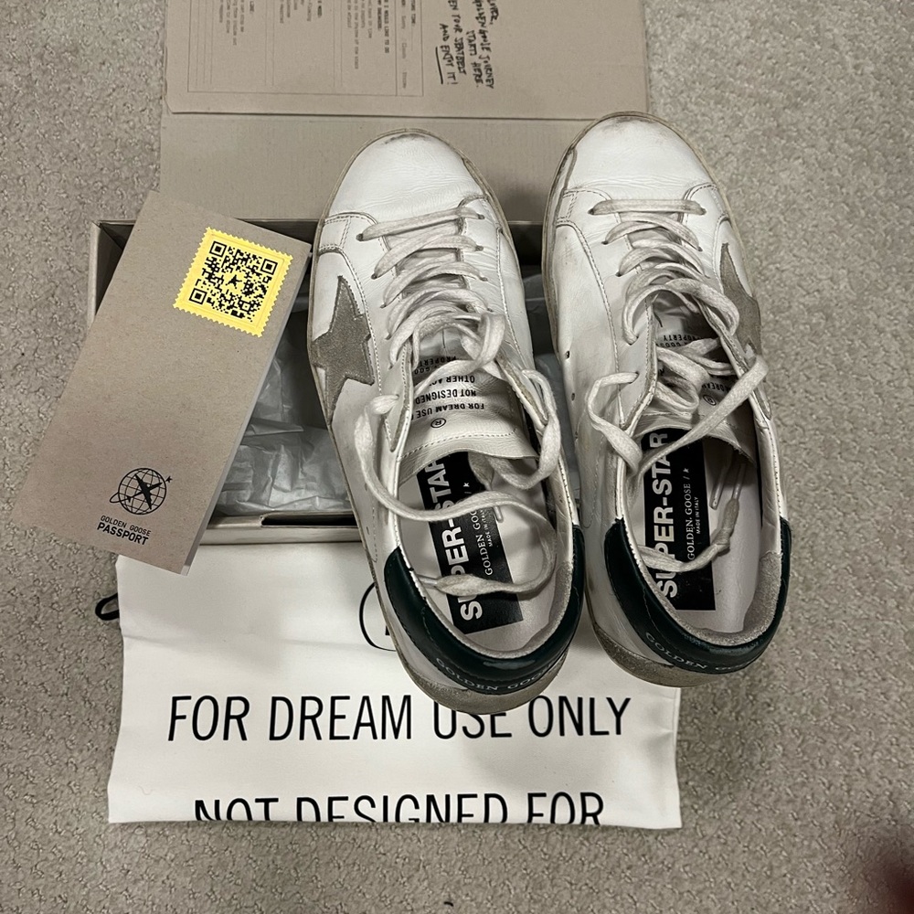 Golden Goose 8